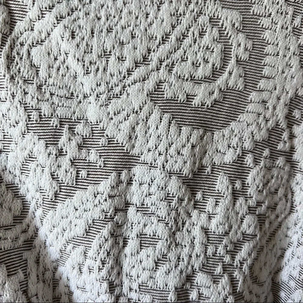 Chic Jacket - Picture 3 of 3